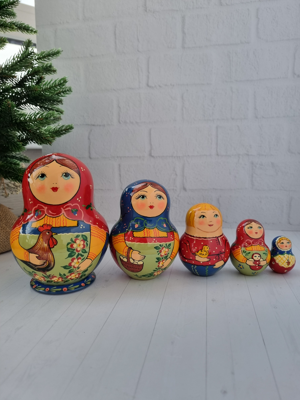 Матрёшка "с курочкой" пузатая 5мест