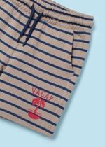 футболка с шортами