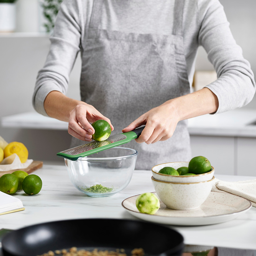 Терка мелкая gripgrater, зеленая