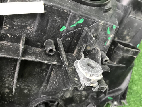 Фара правая BMW 3er F30 F31 (2011-2016) ксенон