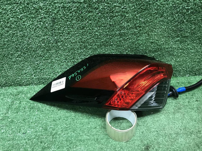 Фонарь левый внешний Toyota RAV4 5 XA50 (18-нв)