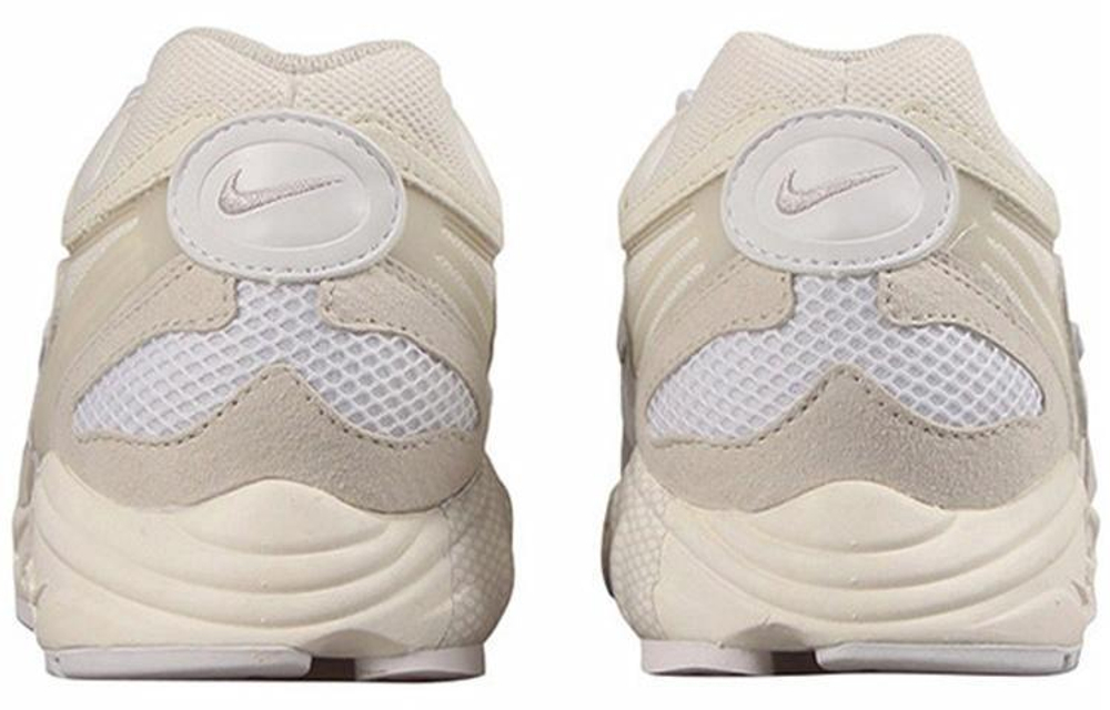 Кроссовки Nike Air Ghost Racer