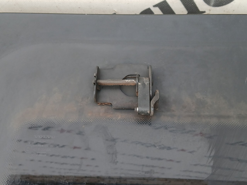 Стекло механического люка