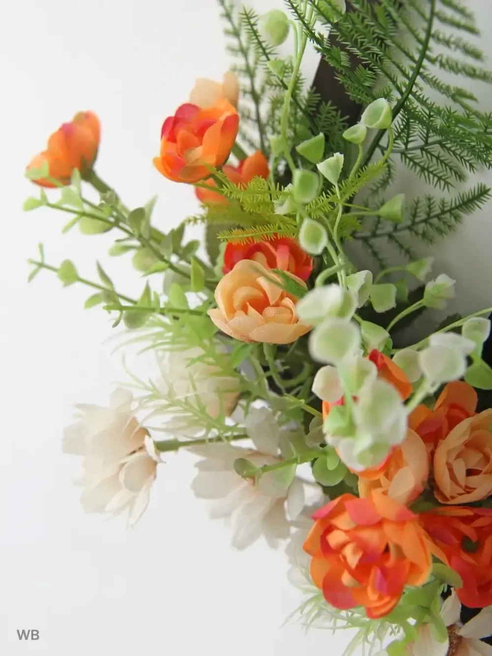 Панно на стену для интерьера "Окно с цветами"