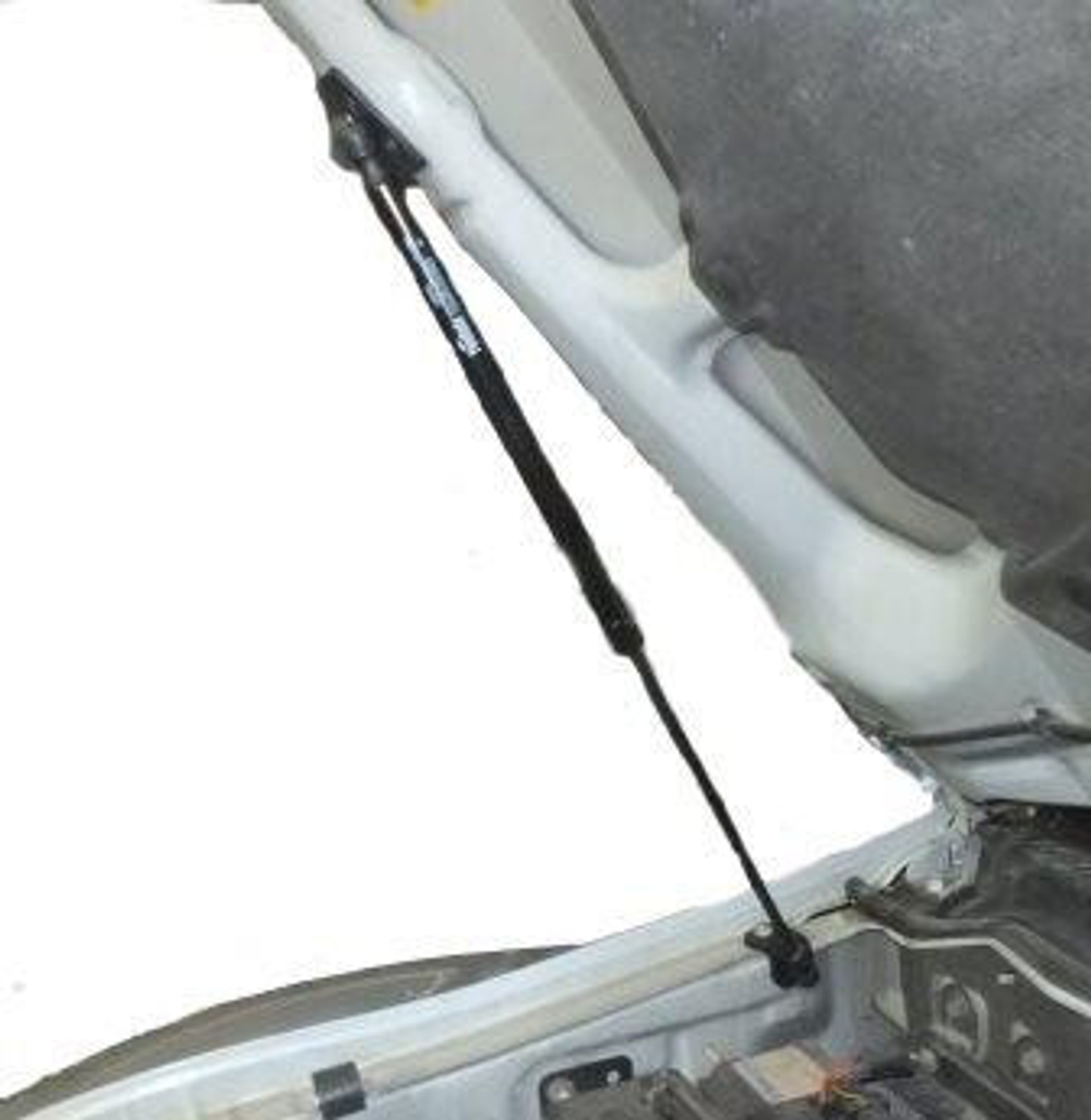 Амортизатор (упор) капота на Mitsubishi Pajero 02-04(с 2000 по 2007 г.в.)Autoinnovation