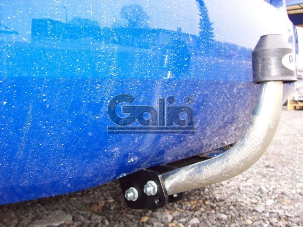 Фаркоп оцинкованный Galia S081A для Skoda Fabia хетчбек 2000-2007, 2007-2014(паспорт и сертификат в комплекте)(без электрики)