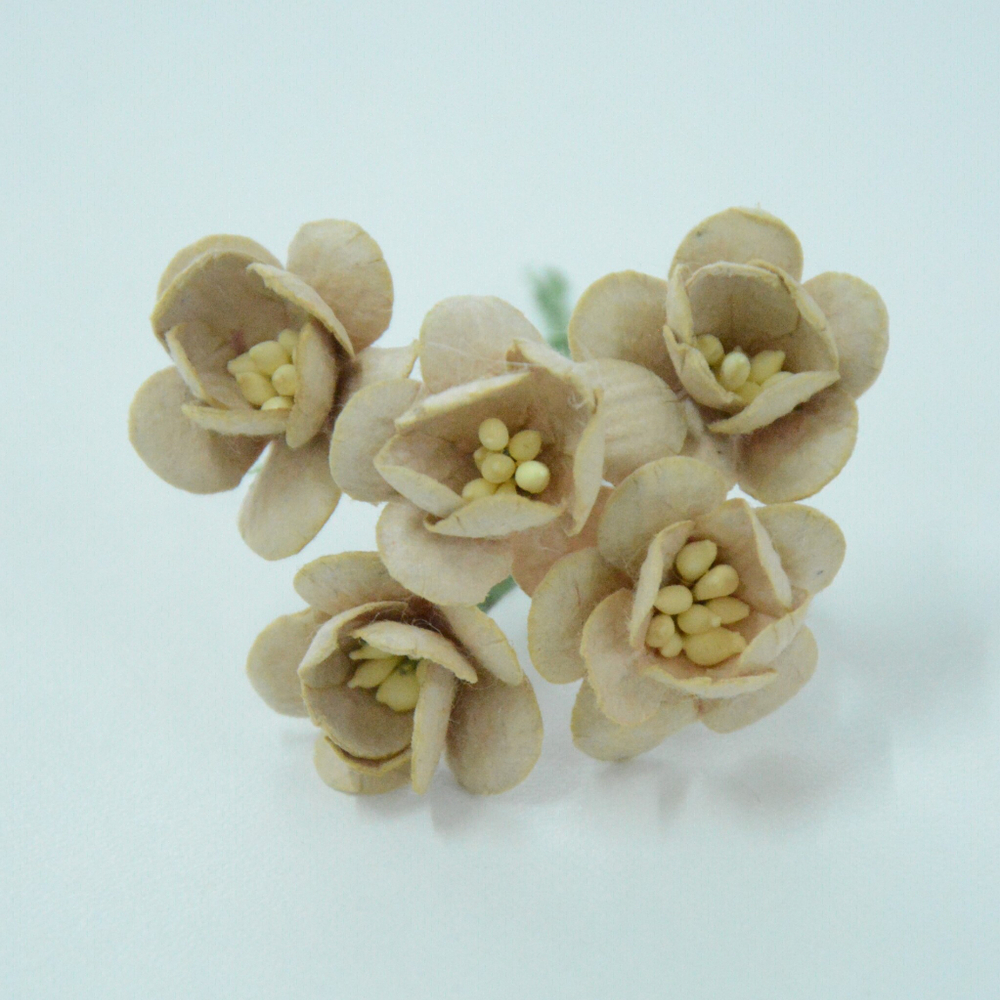 Цветок вишни бумажный на ножке, 2,5 см, цвет в ассортименте