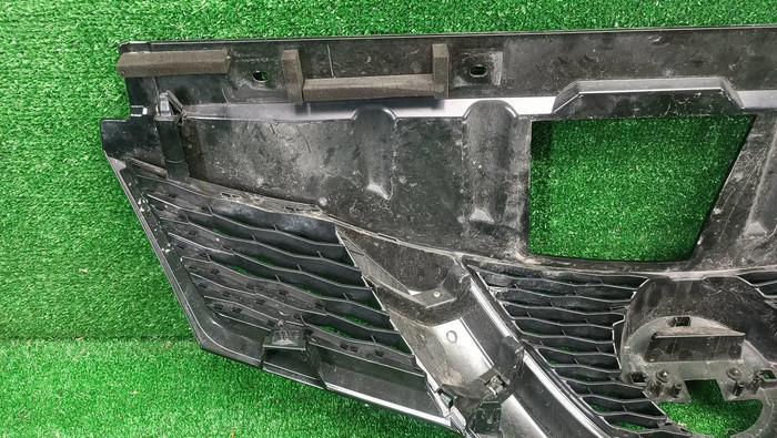 Решетка радиатора Nissan X-Trail T32 (2013-2019)
