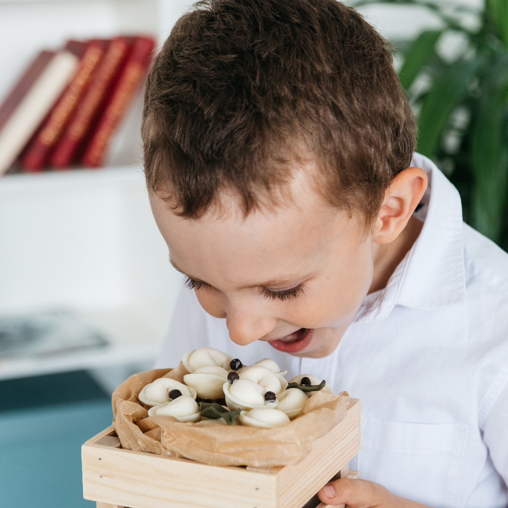 Шоколадные пельмени "Вкус Любви" 12 шт с начинкой, подарок мужчине на 23 февраля.