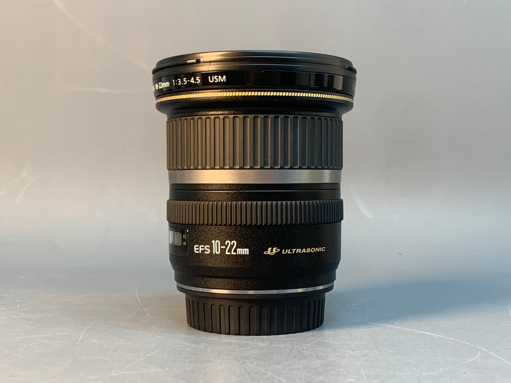Canon EF-S 10-22mm 3.5-4.5 USM