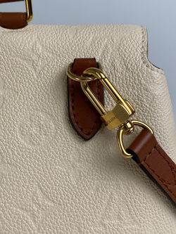 Сумка Louis Vuitton Montaigne