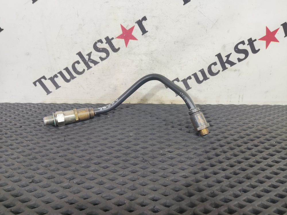 Трубка топливная