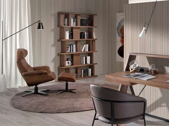 Кресло-реклайнер Angel Cerda A928 коричневая кожа и шпон ореха