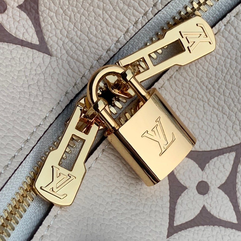 Louis Vuitton Speedy 25