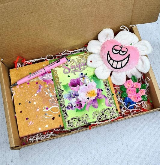 Набор в подарок на 8 марта "Тюльпан" (магнит в подарок)