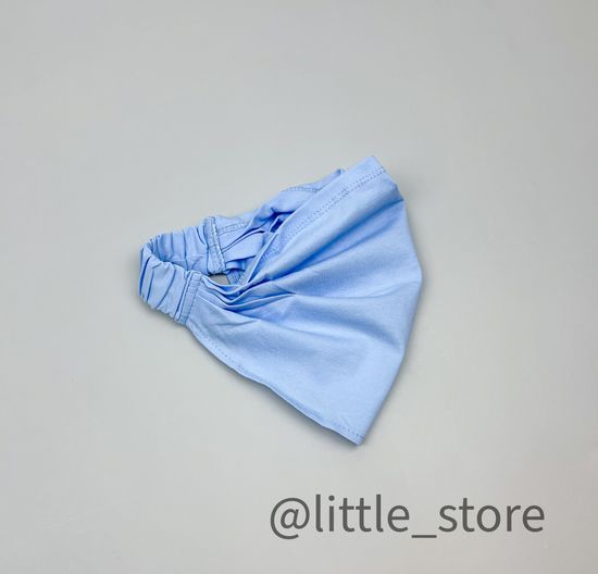 Косынка "Цветные попугайчики" небесная