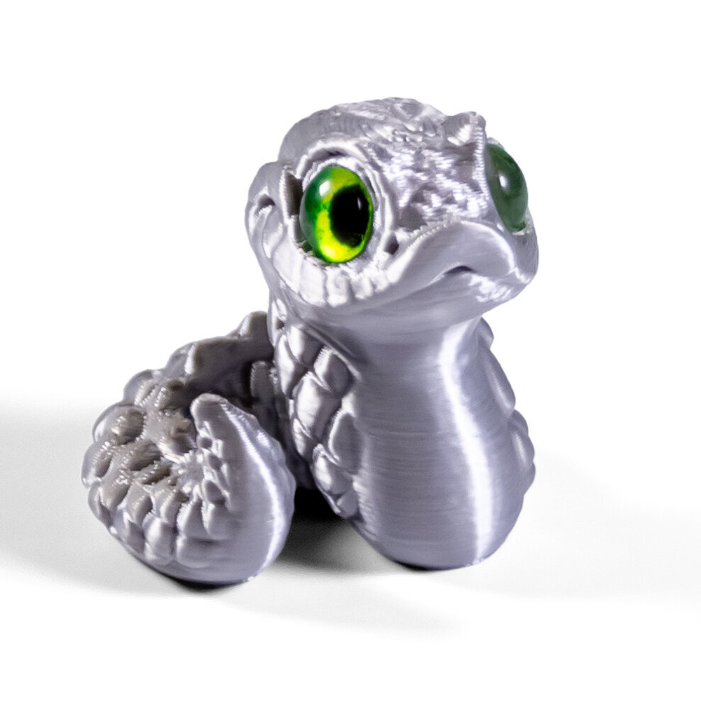 Фигурка змея, символ 2025 года