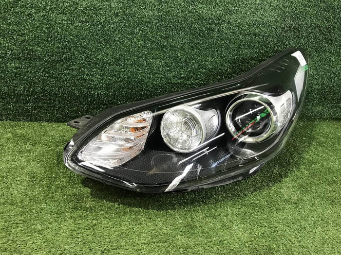 Фара левая KIA Sportage 4 QL (2016-2018) галоген
