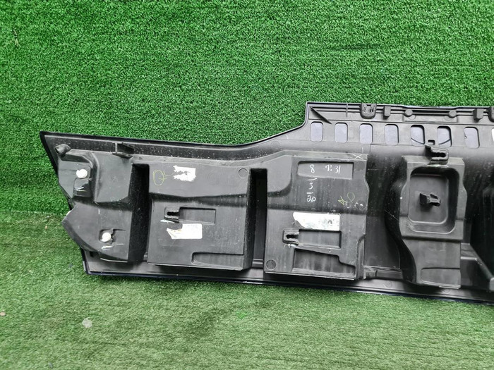 Накладка крышки багажника BMW X6 G06 (2019-н.в.)