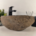 Раковина из речного камня RS-64996 41*37*15 0860