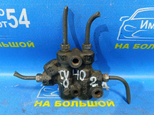 Распределитель тормозной TOYOTA CAMRY 1998