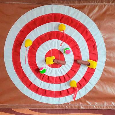 Надувной дартс «В щепки!» на подкачке, диаметр 0,5 м, размер 5×3,5×2,5 м