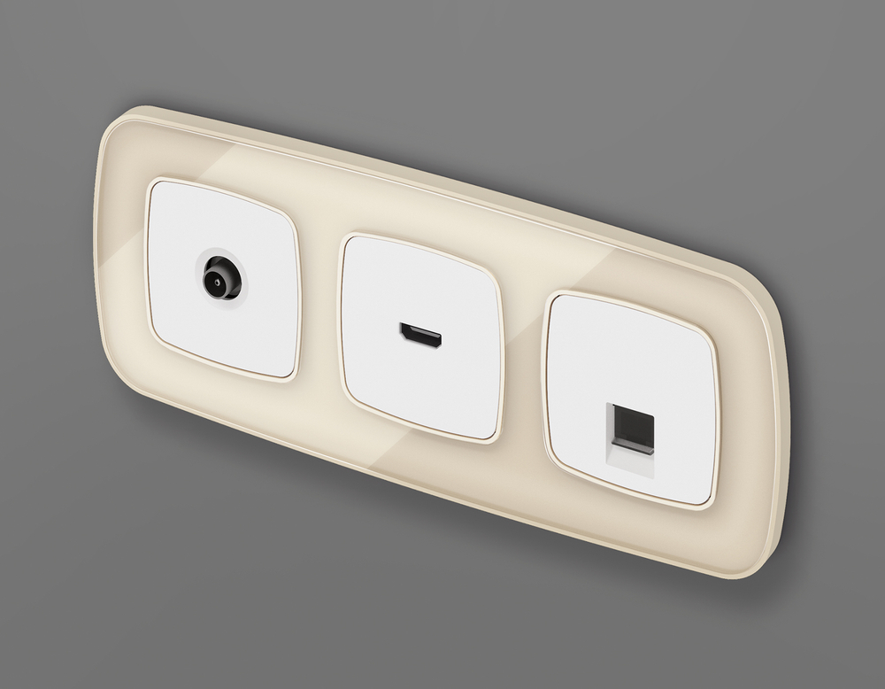 MO132005 Комплект механизма компьютерной розетки RJ-45 экранированной с автоматической защитной шторкой OMEGA Белый матовый QUANT (OP1320, VM185)
