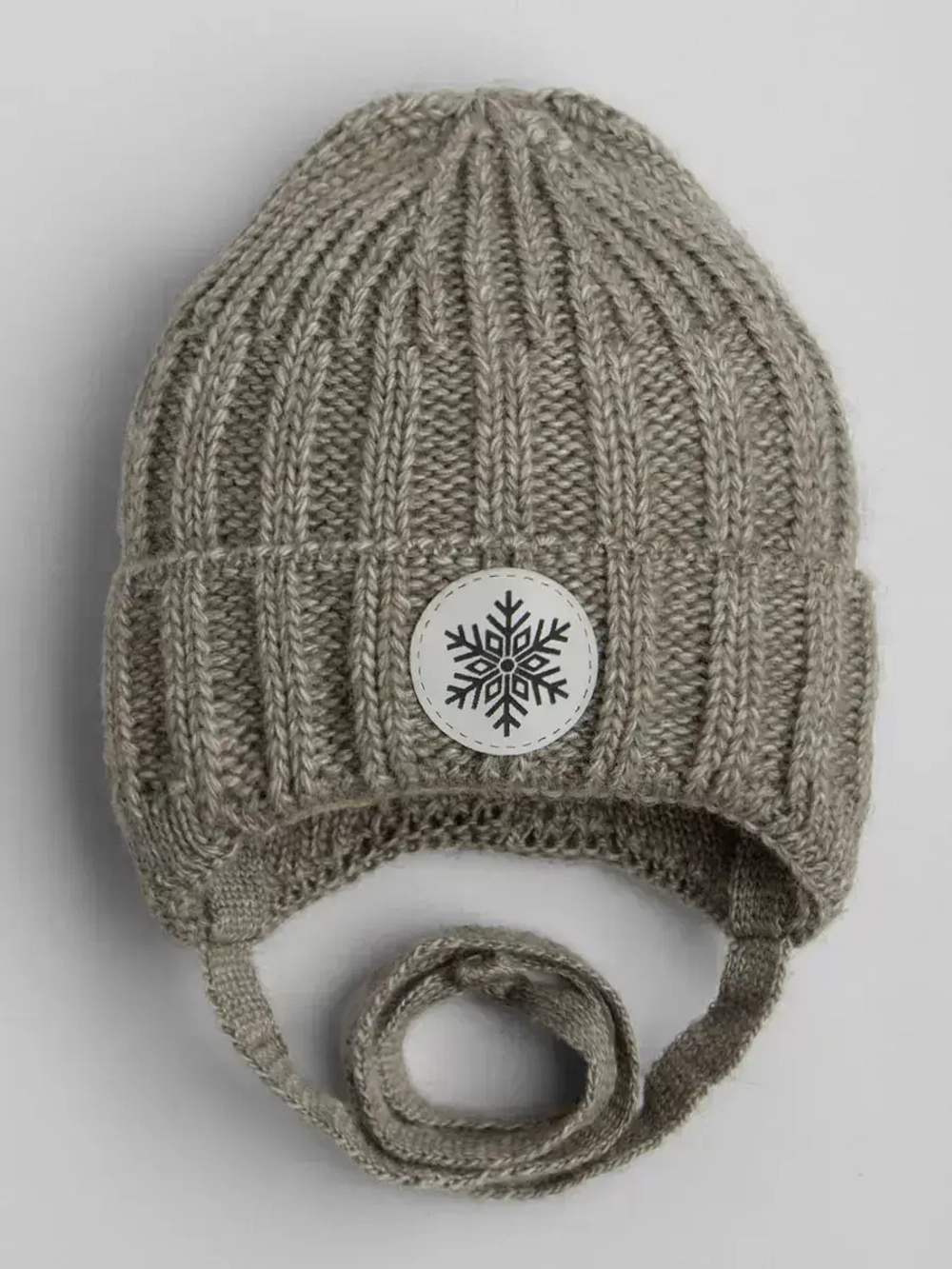 Шапка зимняя вязаная для малышей