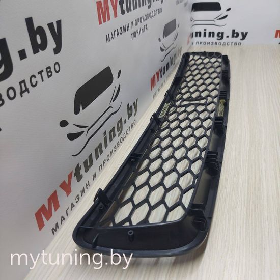 Решетка радиатора RS-TYPE BLACK для Audi A4 B5