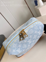 Louis Vuitton Pochette Cosmetique GM