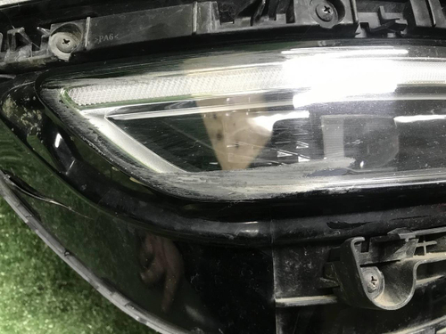 Фара правая Genesis GV80 (2020-2023) LED