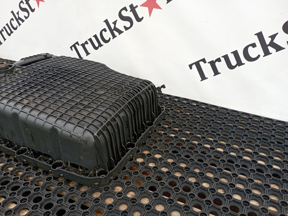 Поддон масляный двигателя