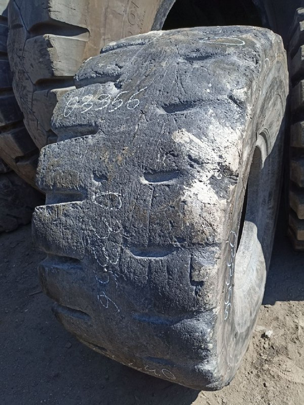 26.5R25 Bridgestone VSDL шина б/у