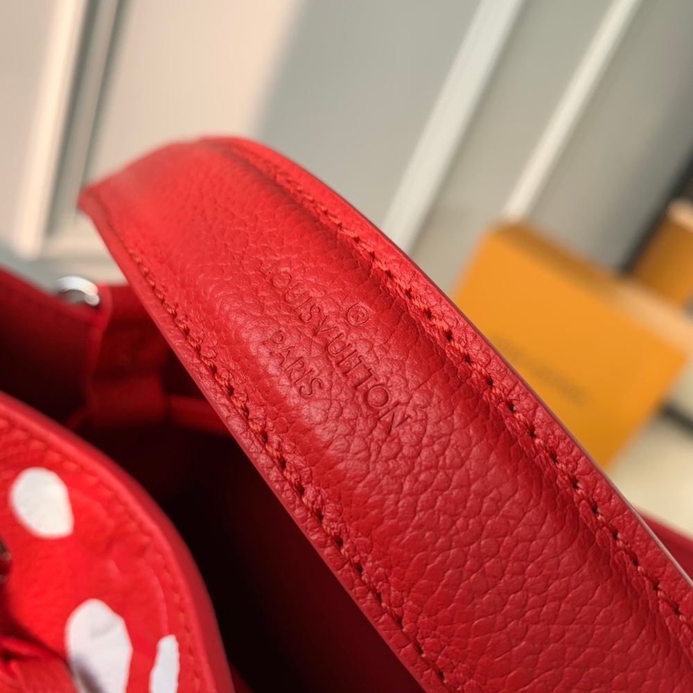 Louis Vuitton NeoNoe BB
