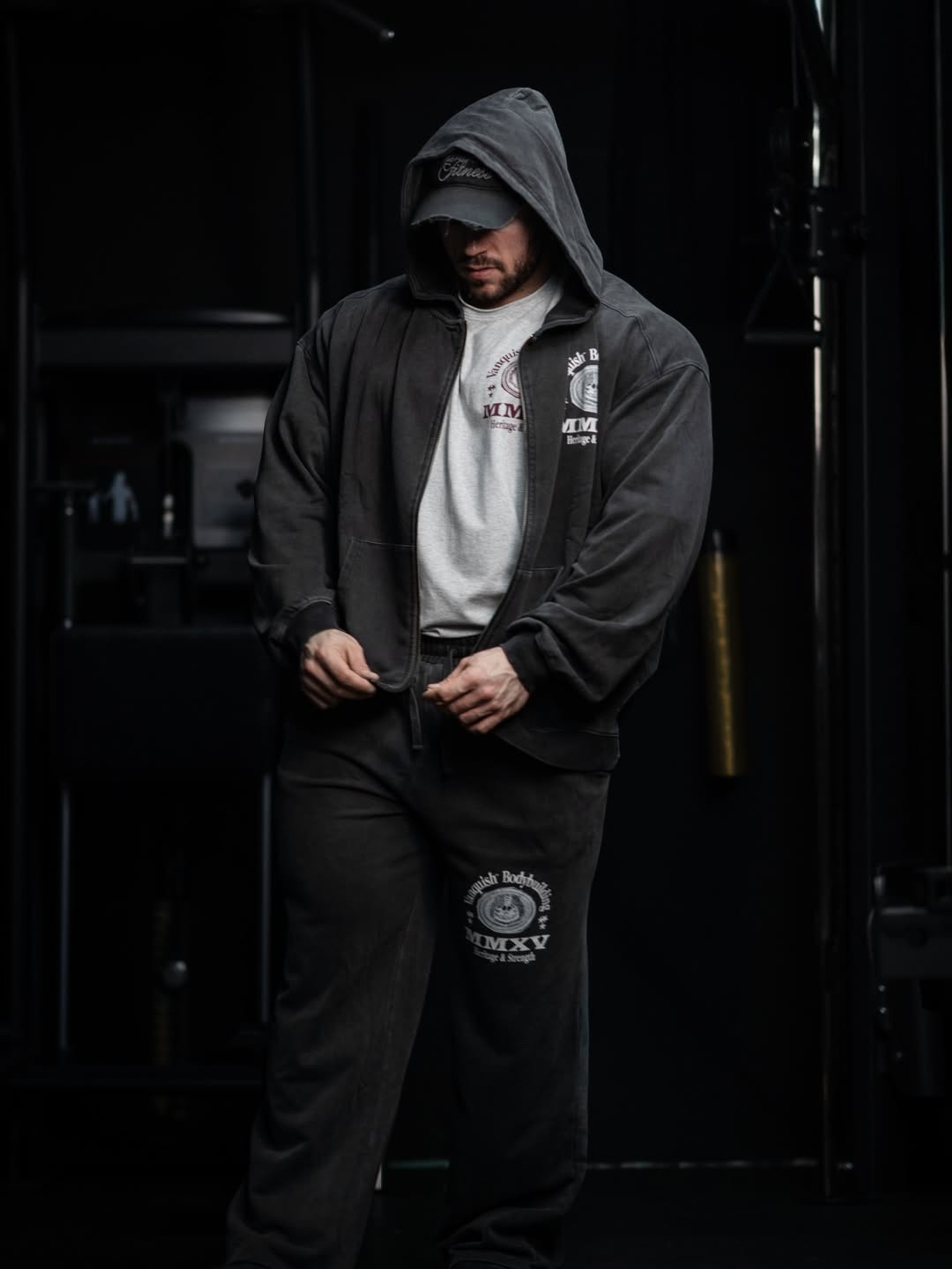 Толстовка VANQUISH Heritage Zip Hoodie Black