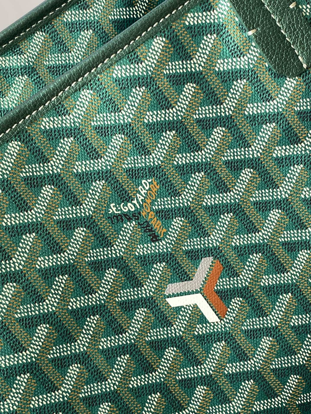 Goyard Artois MM