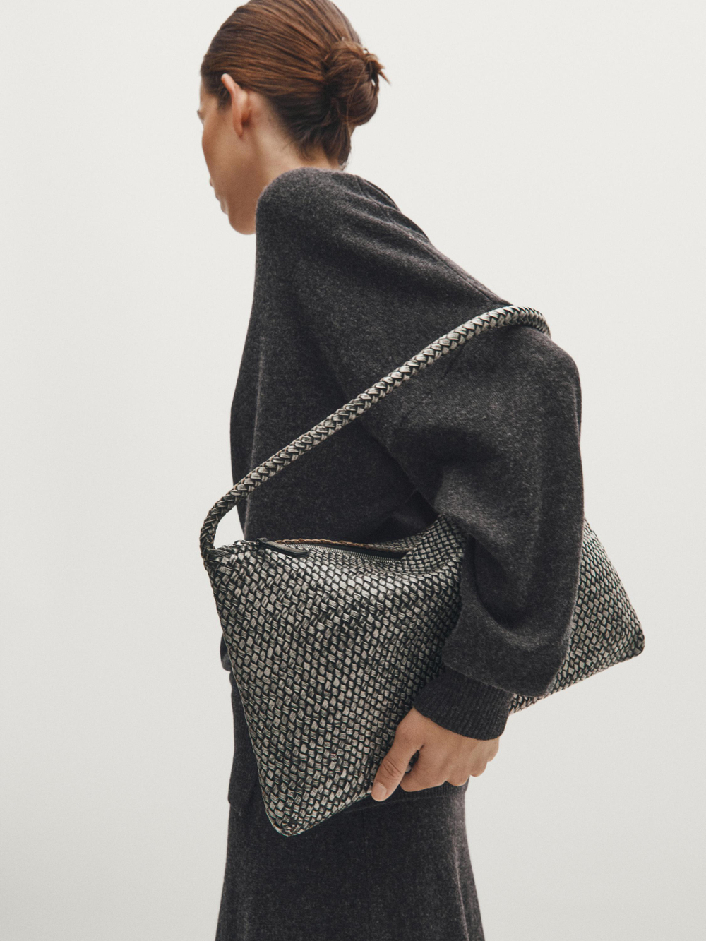 Massimo Dutti Большая плетеная сумка из кожи наппа, серый