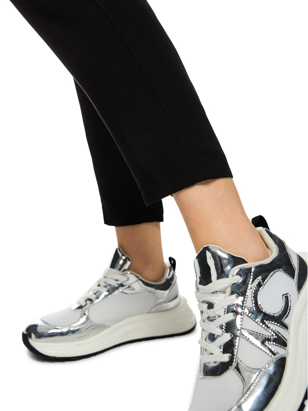 Marc-Cain-Pa_FrühjahrSommer-2025_900_YP-81.62-W53_5