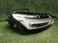 Битая Фара правая Volvo XC60 2 (2017-2021) LED