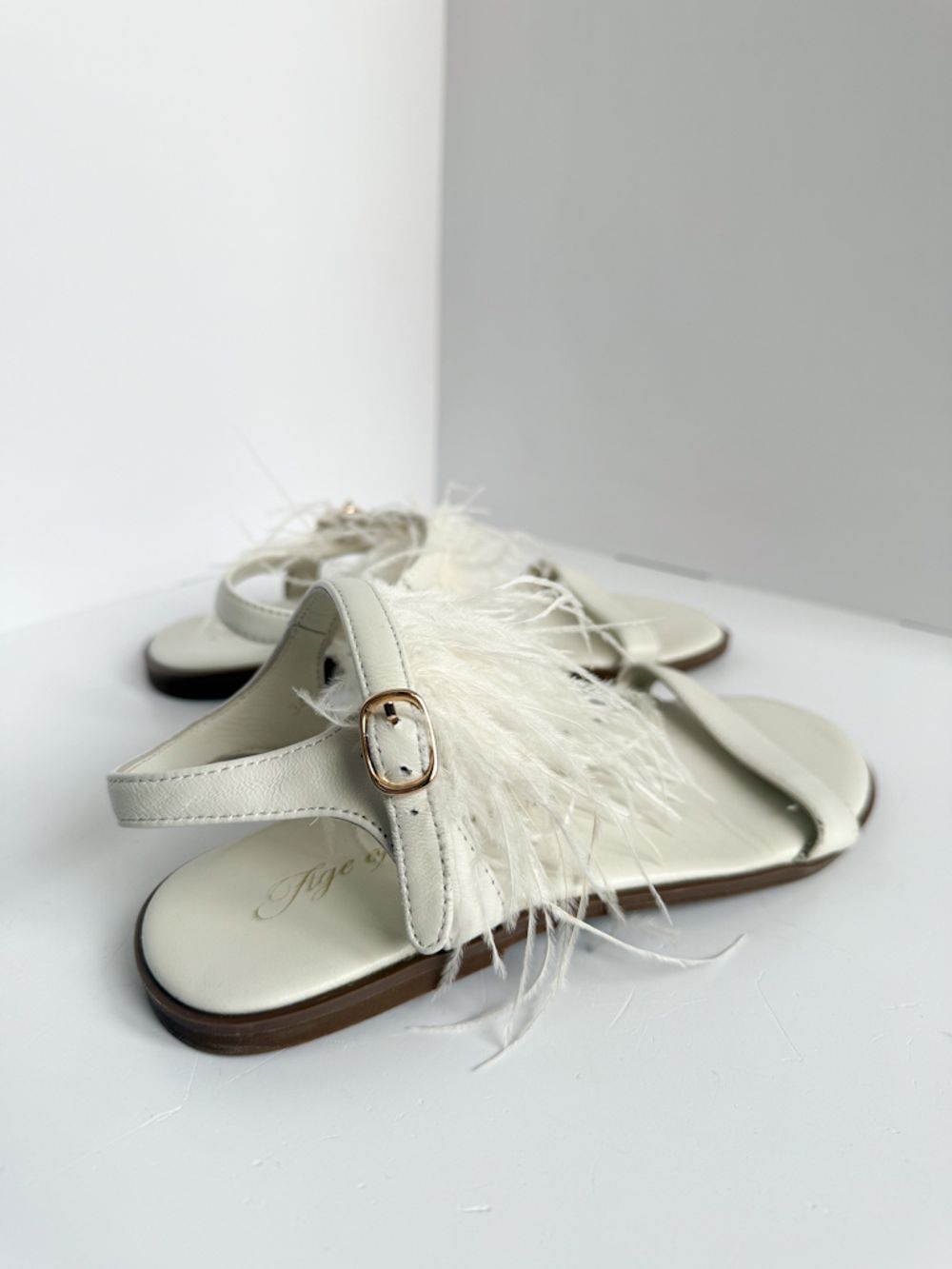 Сандалии Age of Innocence, 34