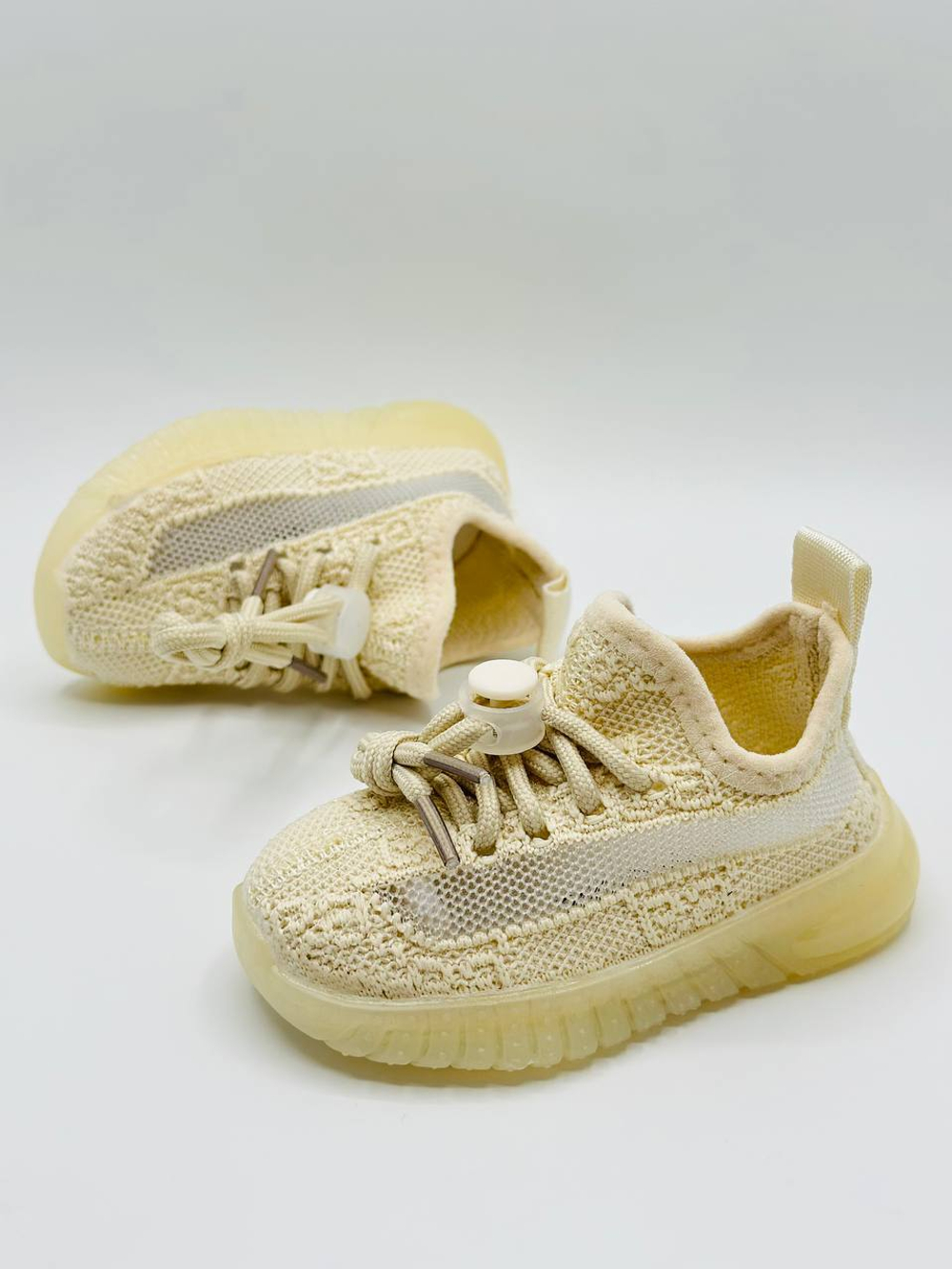 Детские кроссовки Yeezy Light