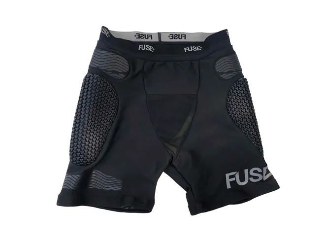 Защитные шорты Fuse Impact