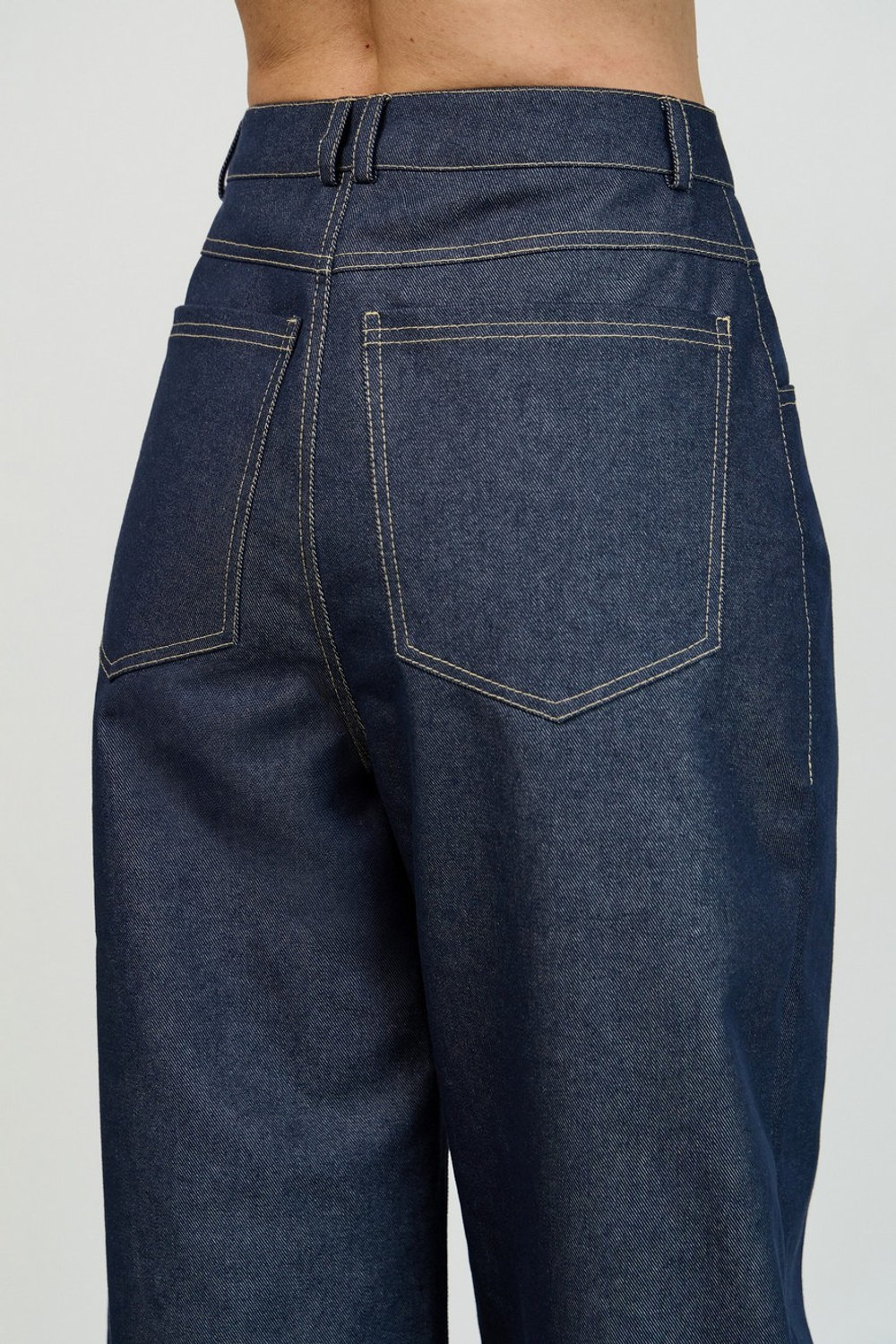 Джинсы багги