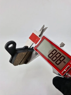 t- Колодки тормозные для мотоцикла Honda CB