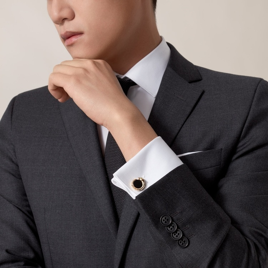 Запонки Panthère de Cartier cufflinks