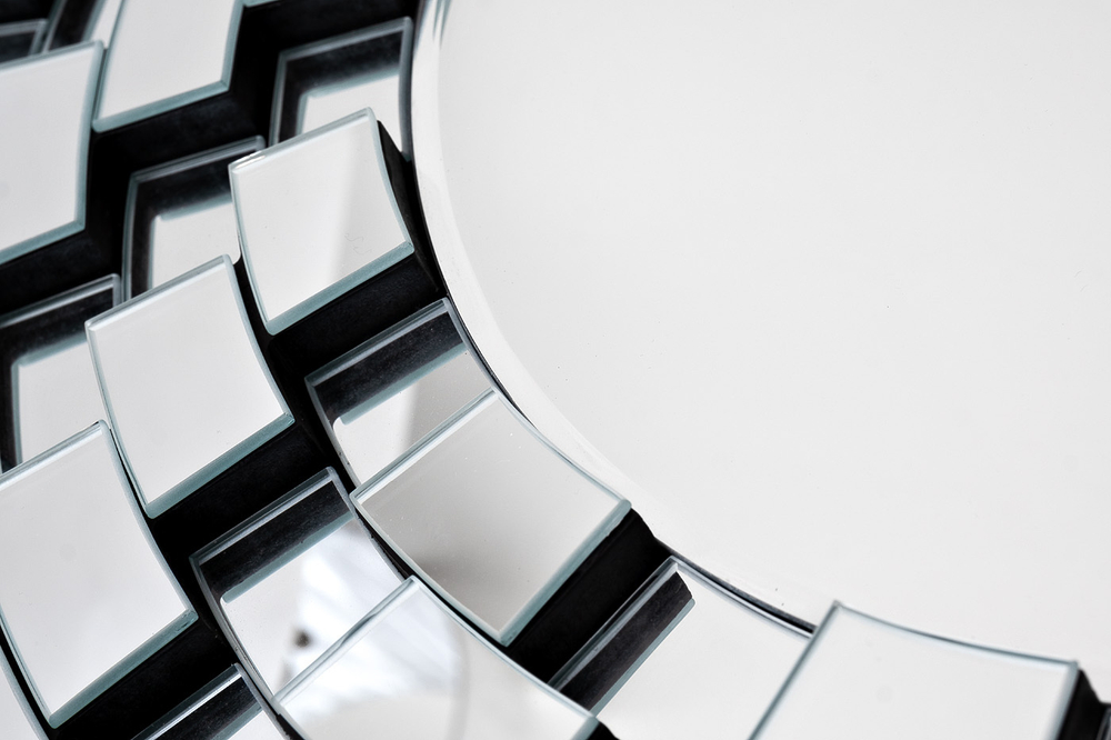 Зеркало декоративное круглое 80см Garda Decor в раме из зеркальных элементов