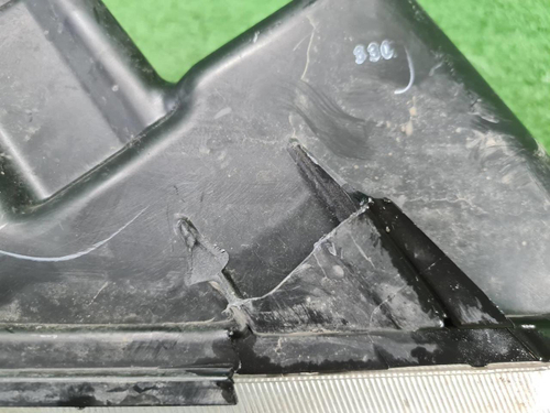 Битая Фара левая Suzuki Vitara 2 (2014-2019) галоген