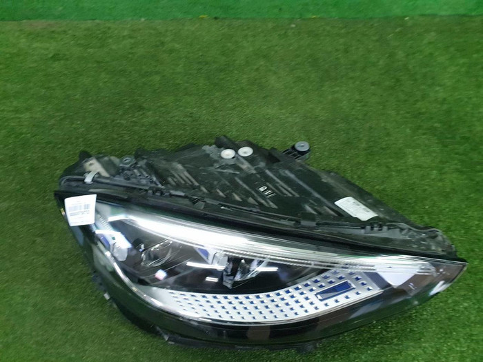 Фара правая Mercedes S W223 (2020-н.в.) Digital Light (В плеНке)