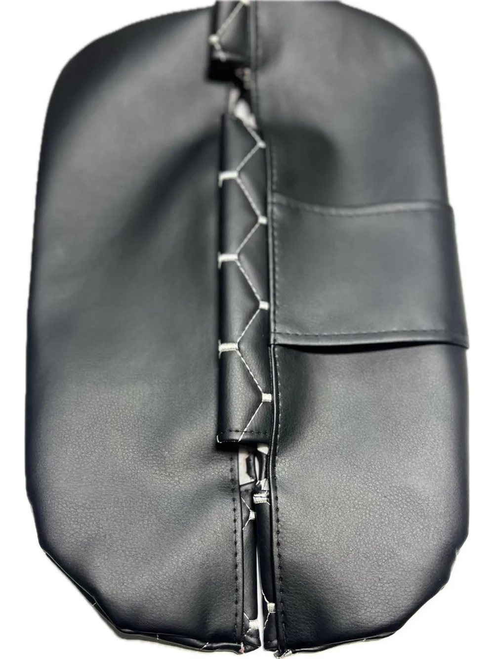 Чехлы на козырьки Лада Веста Vesta(белый Рубин)