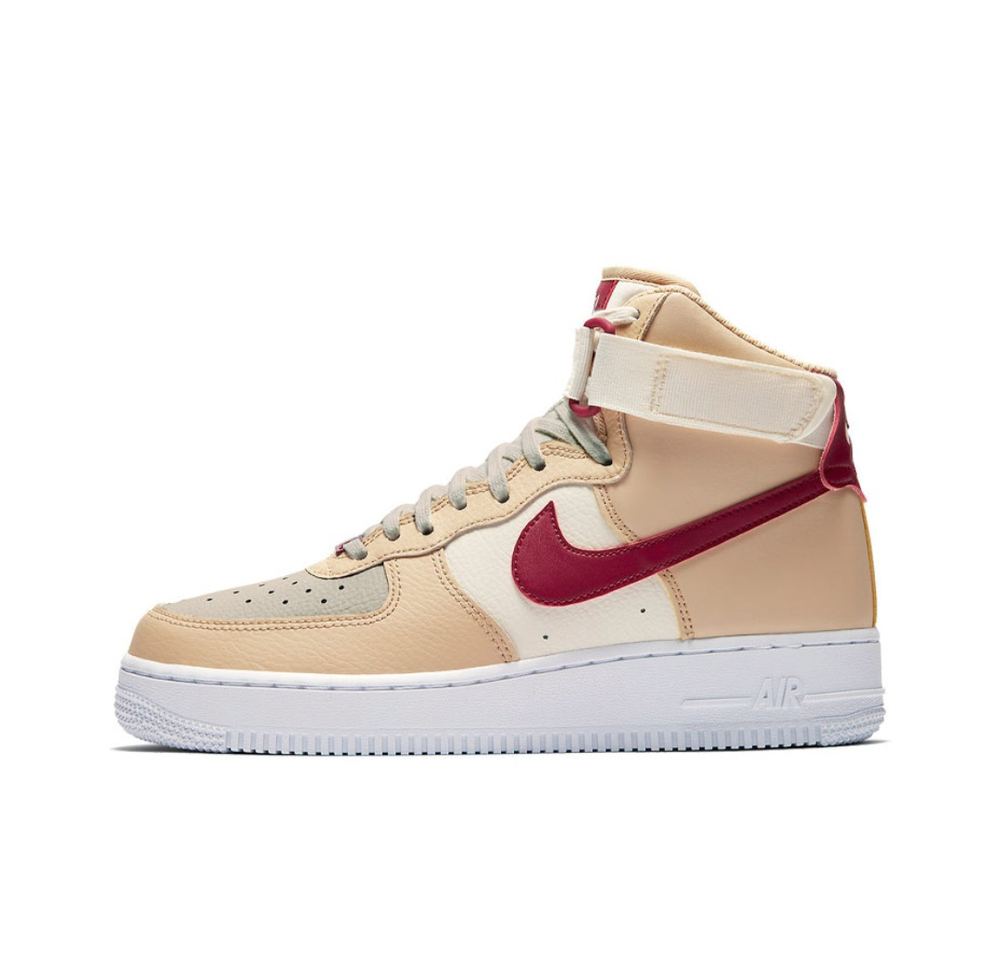 Женские кроссовки Nike Air Force 1 High 'Mars Yard' 334031-200